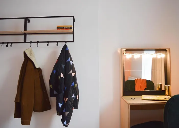 The Wing * Μπρίστολ