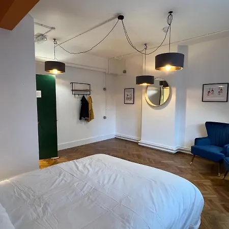Hostel The Wing