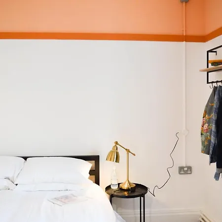 The Wing Hostel Bristol