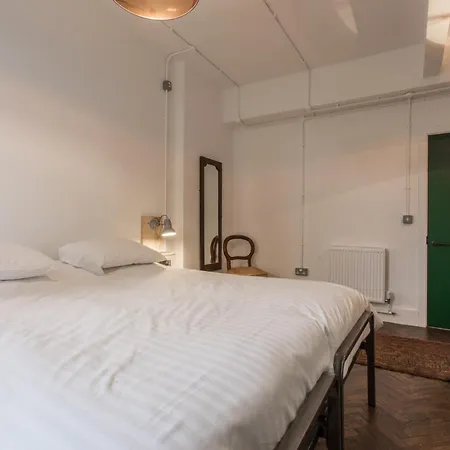 Hostel The Wing