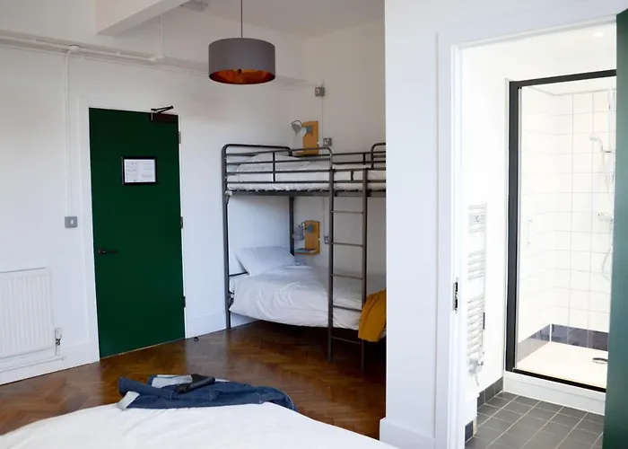 Хостел The Wing