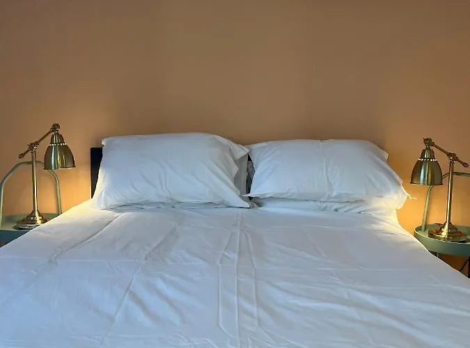 The Wing Hostel Bristol