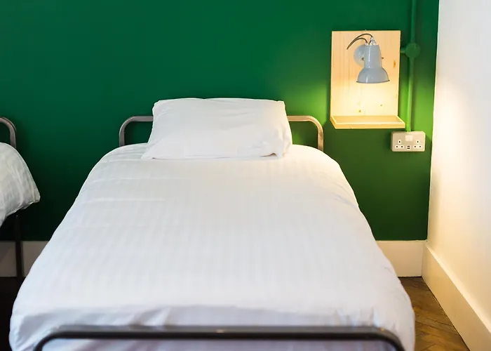 The Wing Hostel Bristol